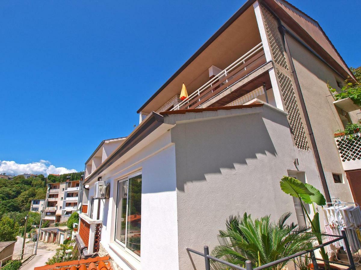 Apartments And Room Rabac 155 Экстерьер фото